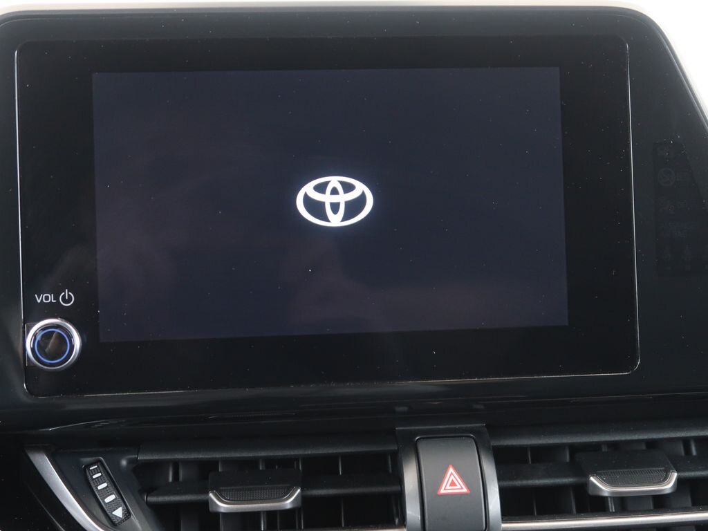 Toyota C-HR SUV 1,8 l 72 kw