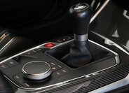 BMW M4 Kupé 3,0 l 353 kw