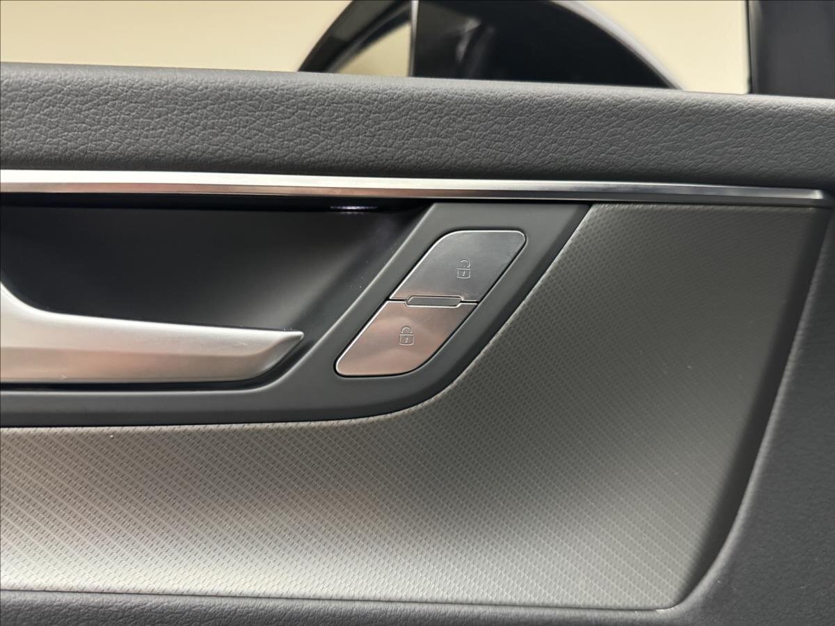 Audi A6 Kombi 3,0 l 210 kw