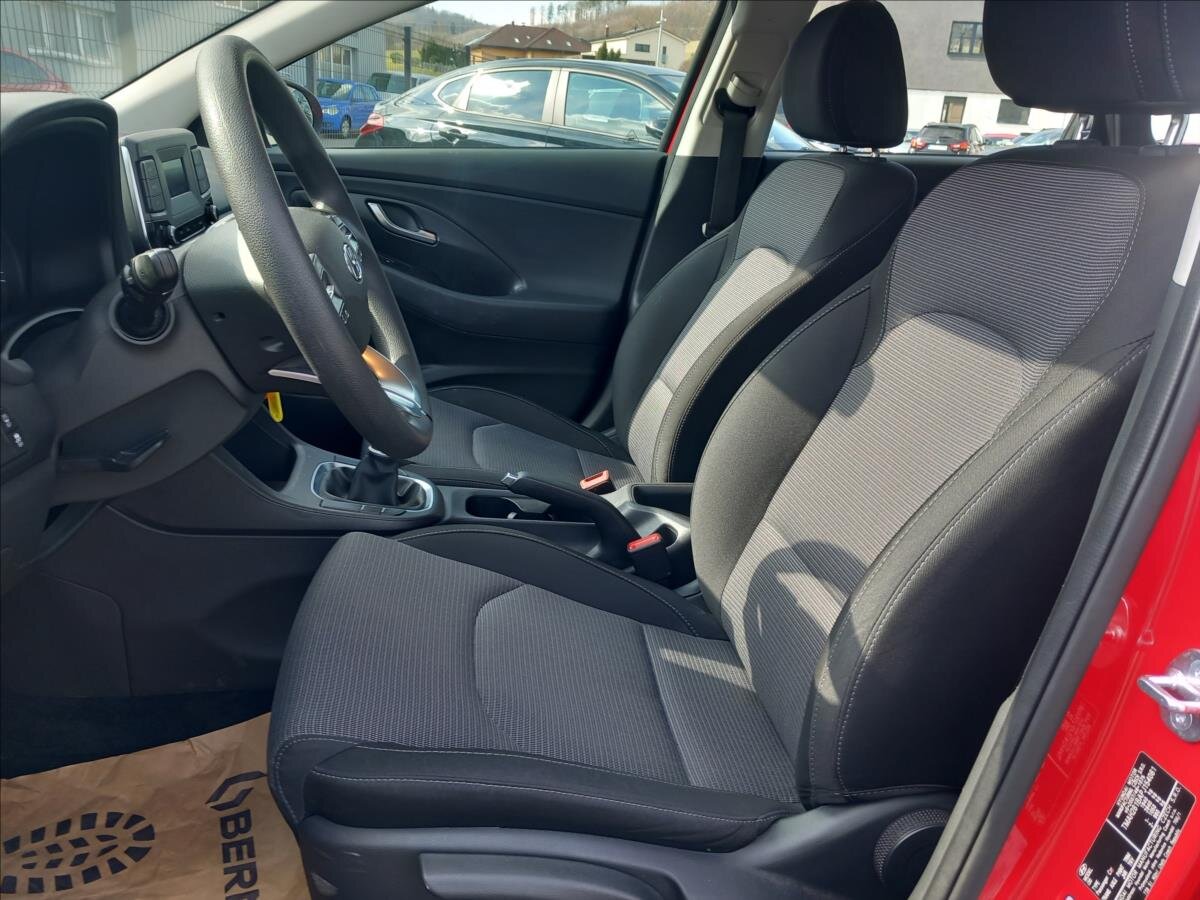 Hyundai i30 Kombi 998,0 88 kw