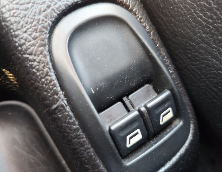 Peugeot 206 Hatchback 1,1 l 44 kw