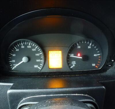 Mercedes-Benz Sprinter 33