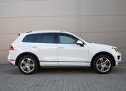 Volkswagen Touareg 4