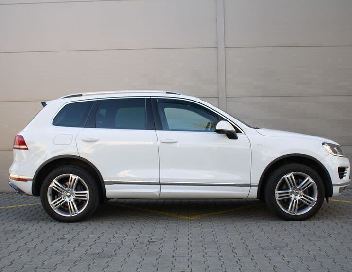 Volkswagen Touareg 4