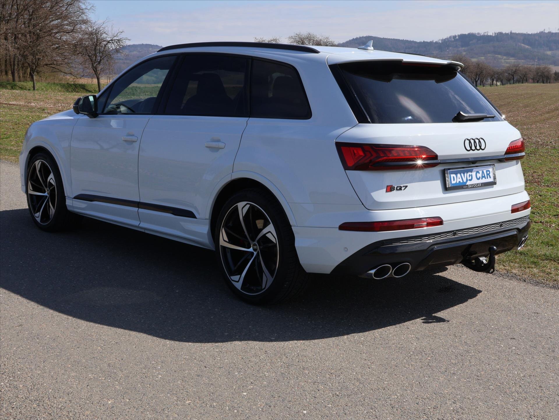 Audi SQ7 SUV / Terénní 4,0 l 373 kw