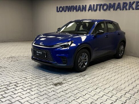 Lexus LBX SUV 1,5 l 100 kw