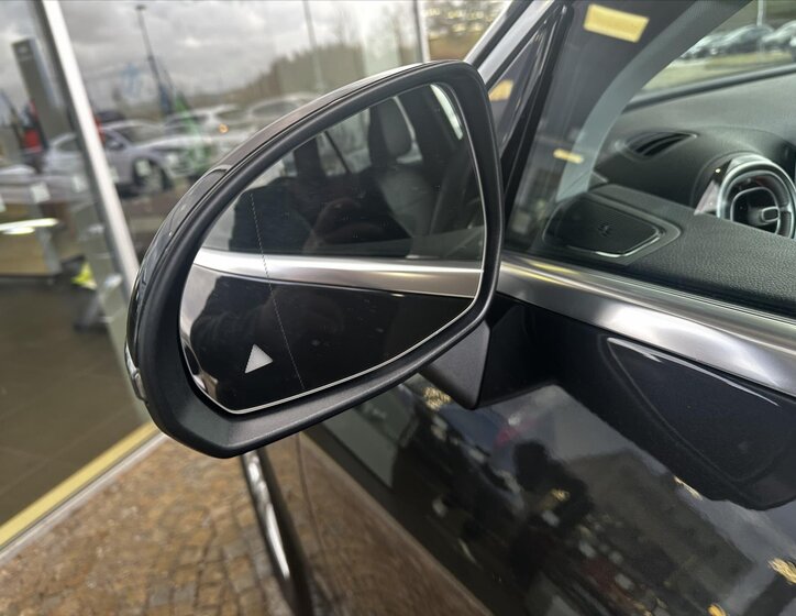 Mercedes-Benz GLC SUV / Terénní 2,0 l 145 kw