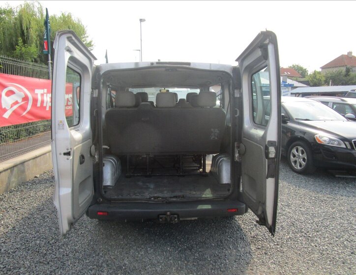 Opel Vivaro 29