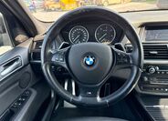 BMW X5 SUV 3,0 l 180 kw