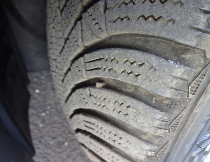 Toyota Avensis Kombi 2,0 l 93 kw