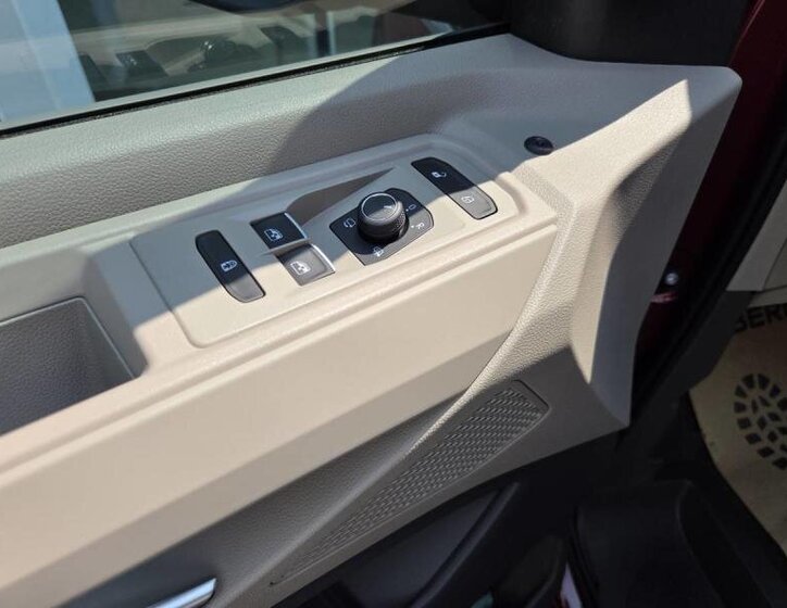 Volkswagen California VAN-Minibus 2,0 l 110 kw