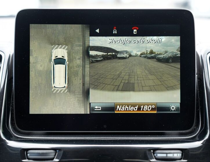 Mercedes-Benz GLS 44