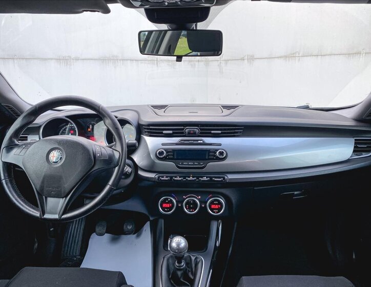 Alfa Romeo Giulietta Hatchback 1,6 l 77 kw