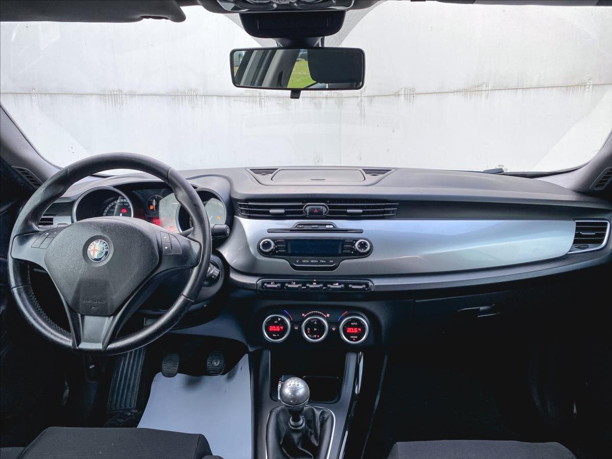 Alfa Romeo Giulietta Hatchback 1,6 l 77 kw