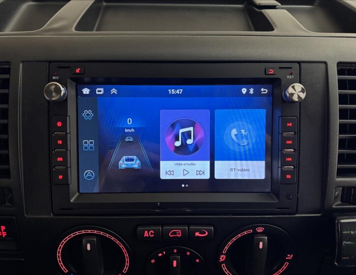 Volkswagen Transporter 12