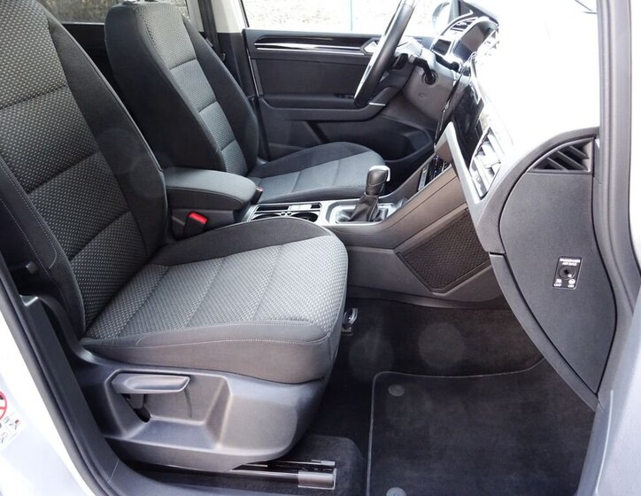 Volkswagen Touran MPV 2,0 l 110 kw
