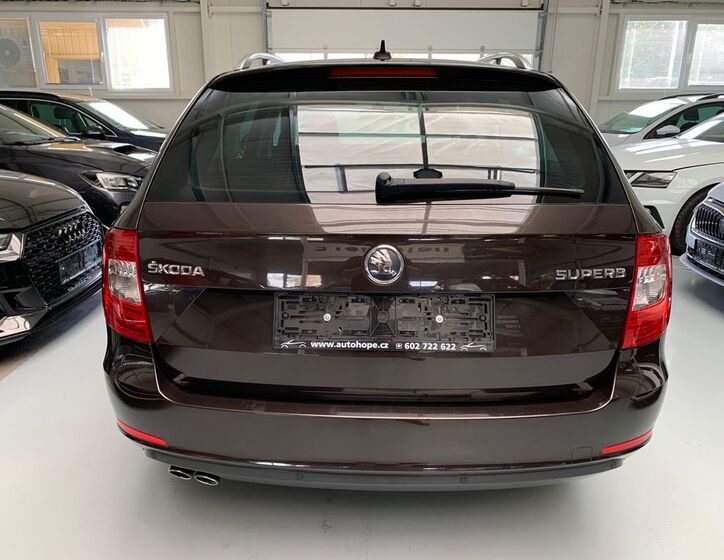 Škoda Superb 5