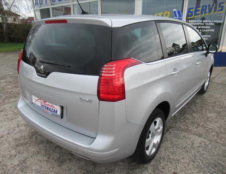 Peugeot 5008 5