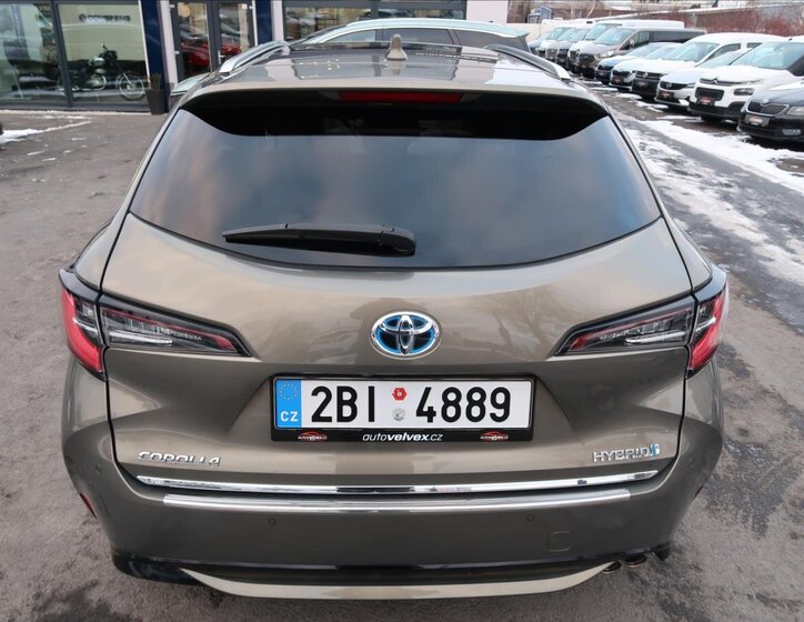 Toyota Corolla Kombi 2,0 l 132 kw