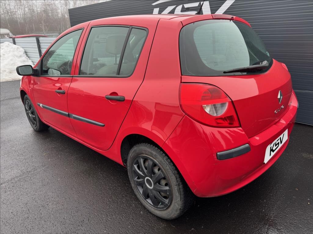 Renault Clio Hatchback 1,6 l 65 kw
