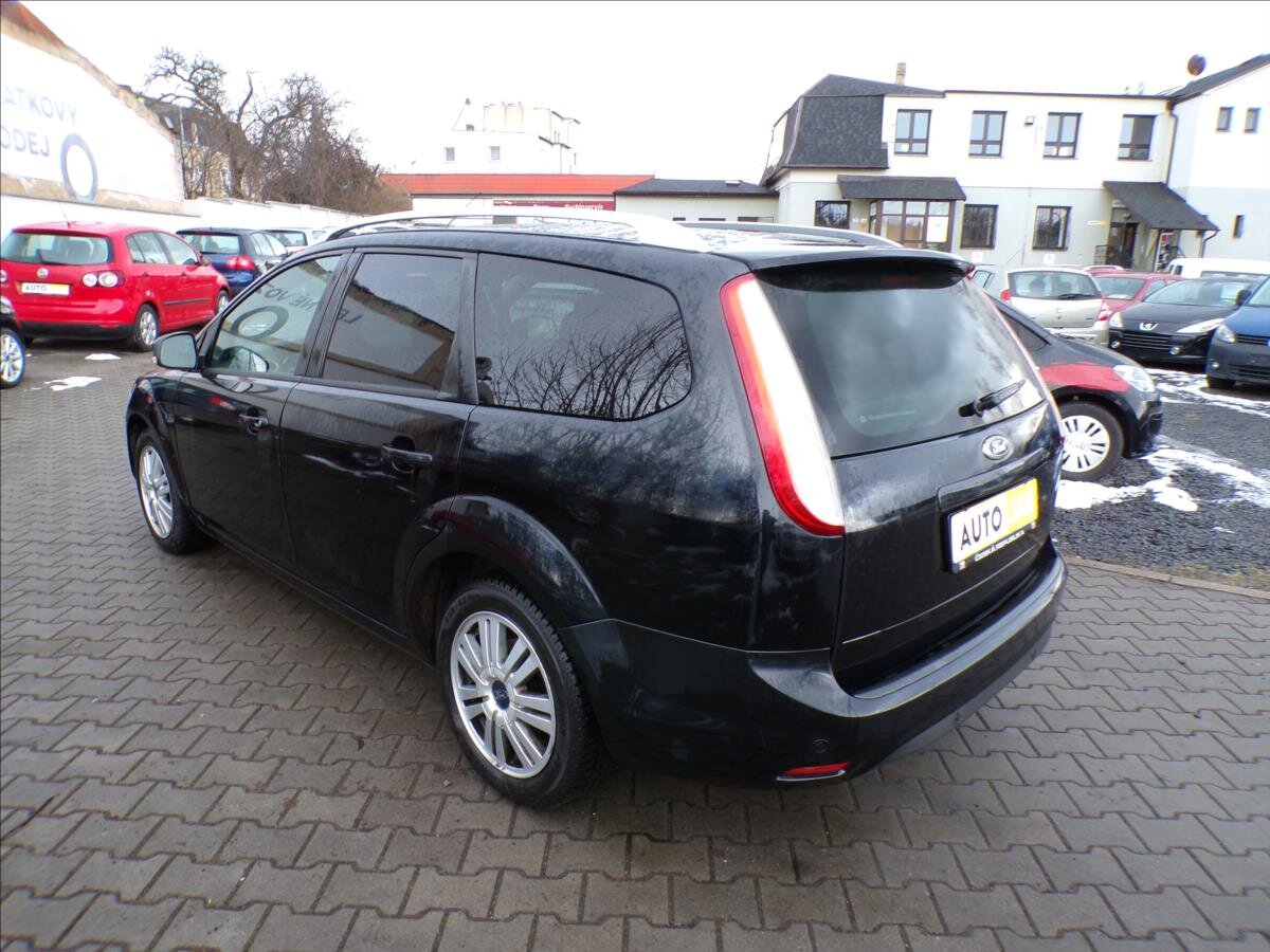 Ford Focus Kombi 1,6 l 74 kw