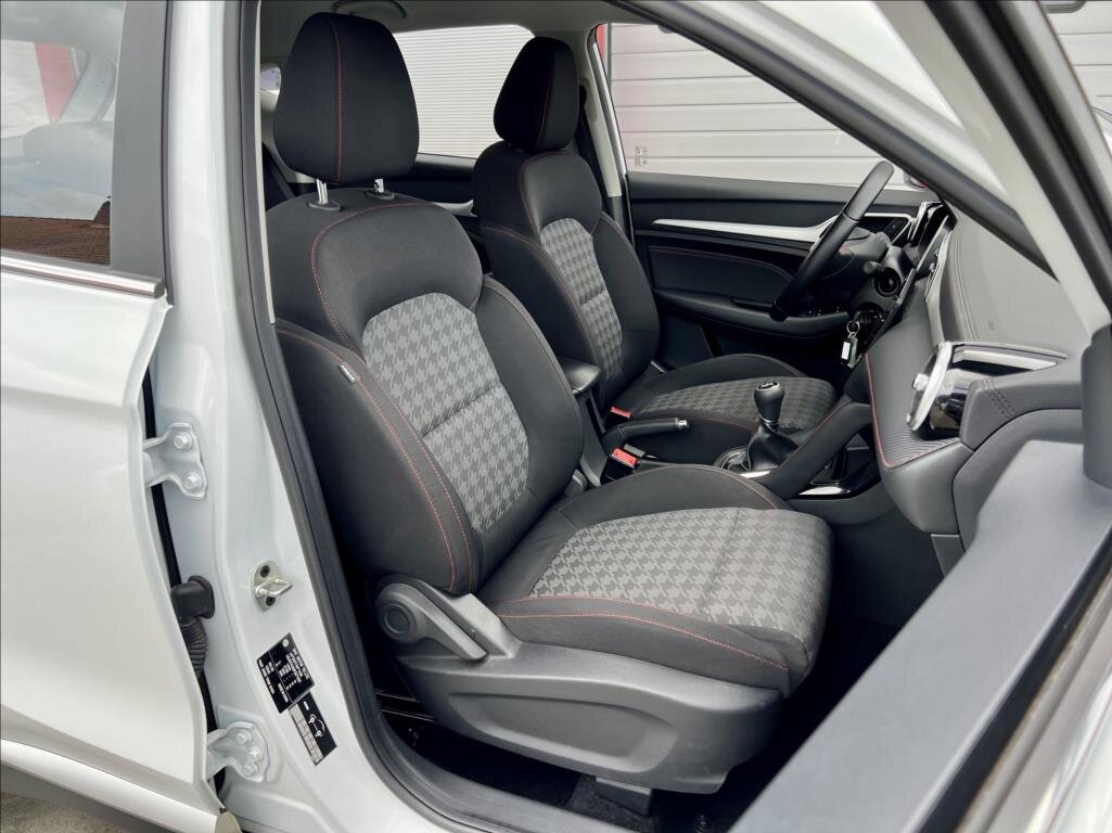 MG ZS Hatchback 1,5 l 78 kw