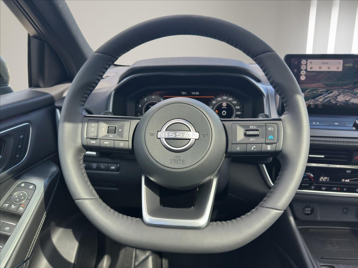 Nissan Qashqai SUV / Terénní 1,3 l 116 kw