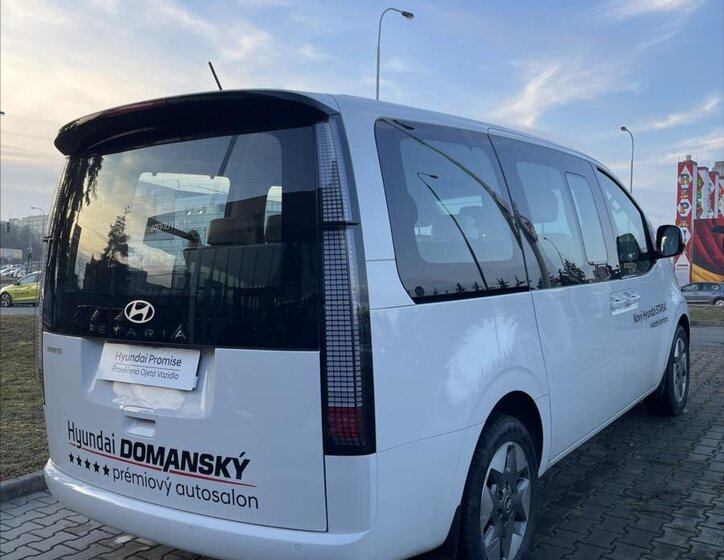 Hyundai Staria MPV 1,6 l 117 kw