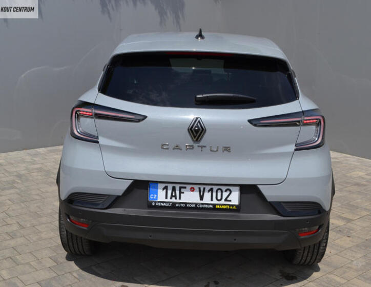 Renault Captur 4