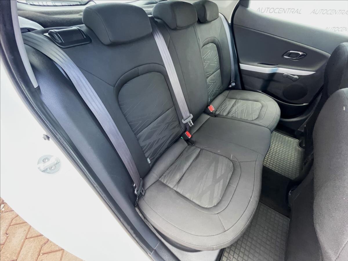 KIA Ceed Hatchback 1,4 l 73 kw