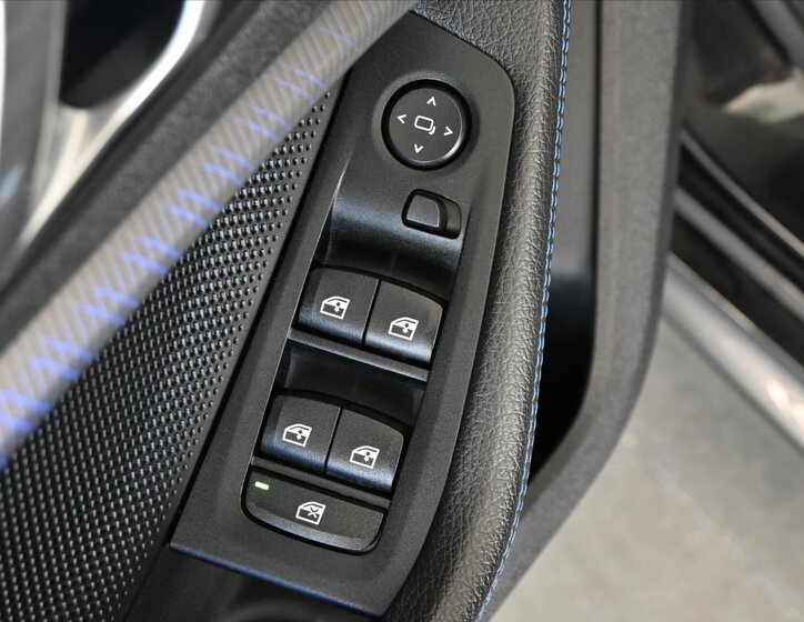 BMW Řada 2 Sedan 2,0 l 140 kw