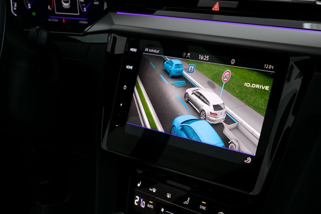 Volkswagen Arteon Kombi 2,0 l 235 kw