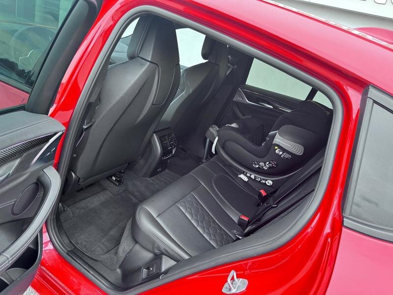 BMW X4 SUV 3,0 l 375 kw