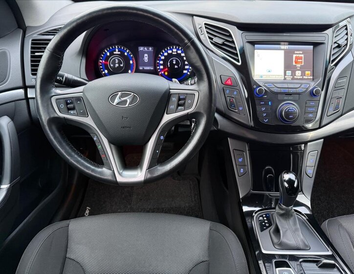 Hyundai i40 Kombi 1,7 l 104 kw