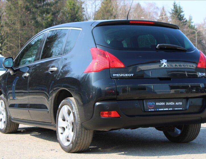 Peugeot 3008 MPV 1,6 l 80 kw