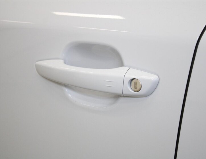 Peugeot 2008 SUV / Terénní 1,2 l 107 kw