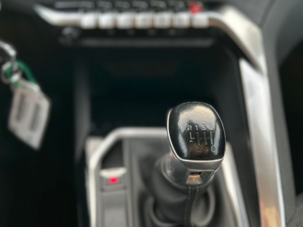 Peugeot 3008 SUV 1,5 l 96 kw