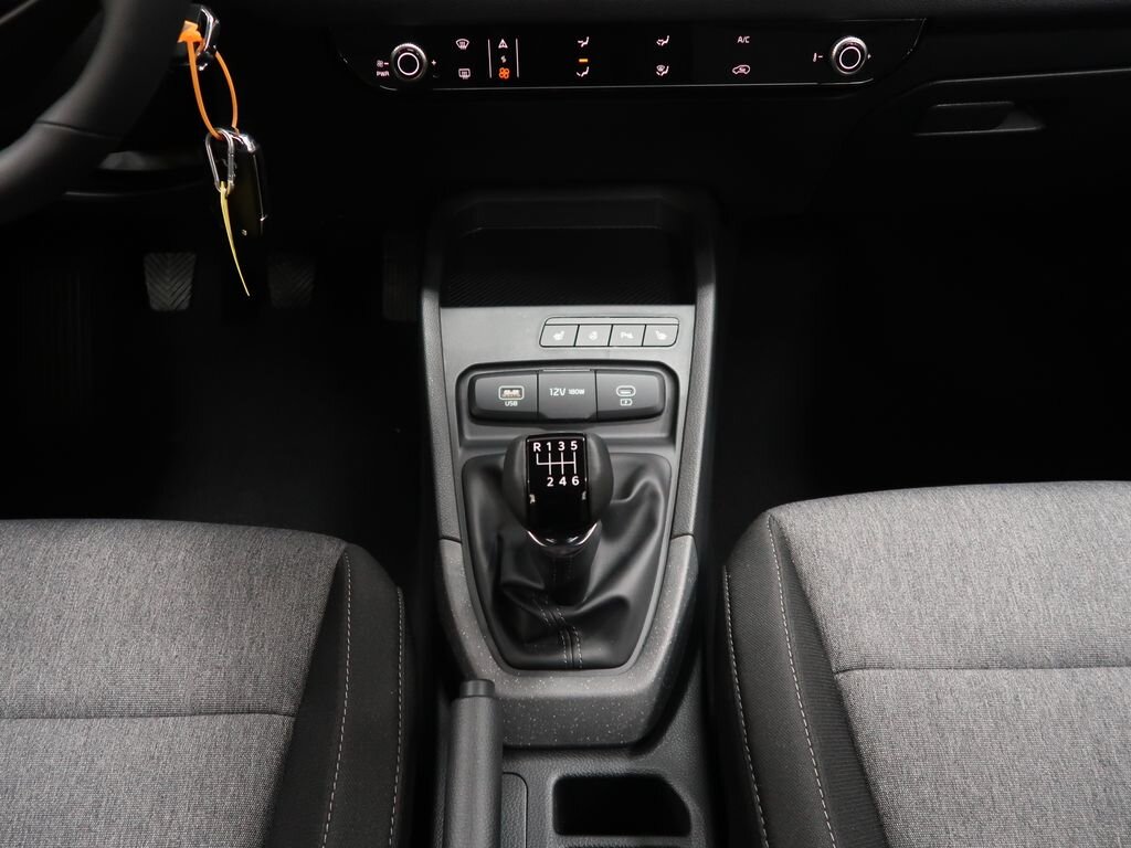 KIA Stonic Hatchback 998,0 74 kw