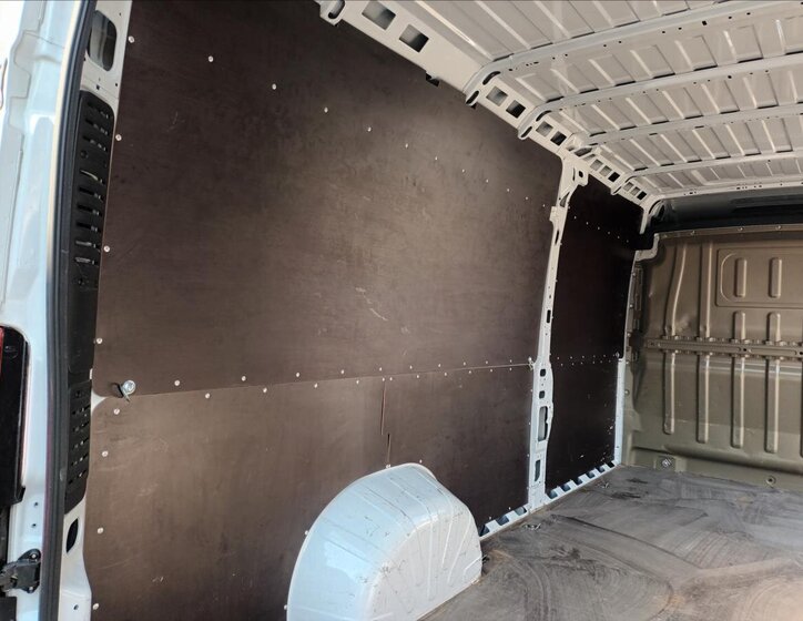 Fiat Ducato Skříň 2,2 l 132 kw