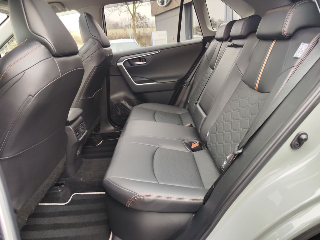 Toyota RAV4 Kombi 2,5 l 131 kw