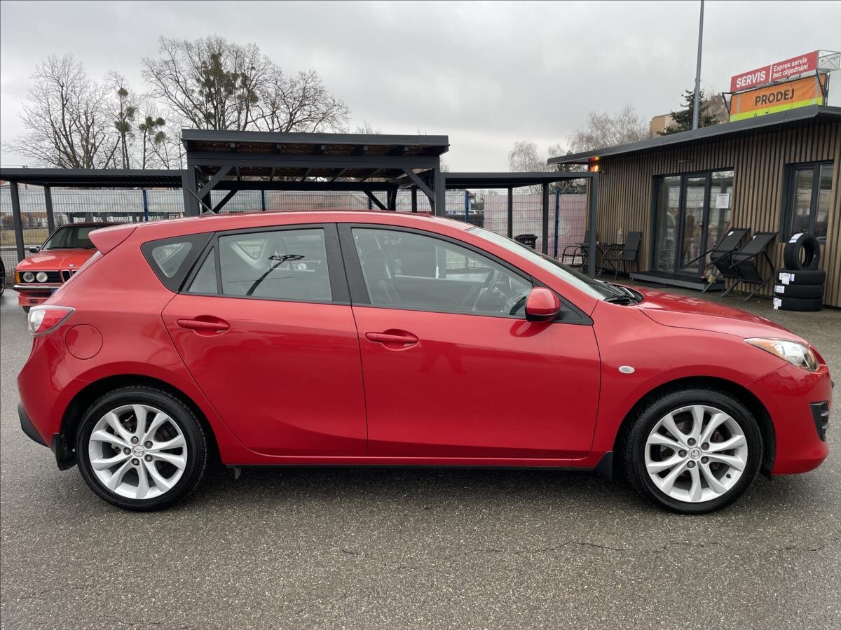 Mazda 3 Hatchback 1,6 l 77 kw