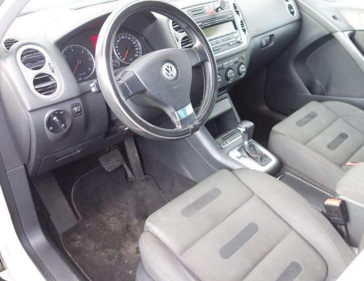 Volkswagen Tiguan 10