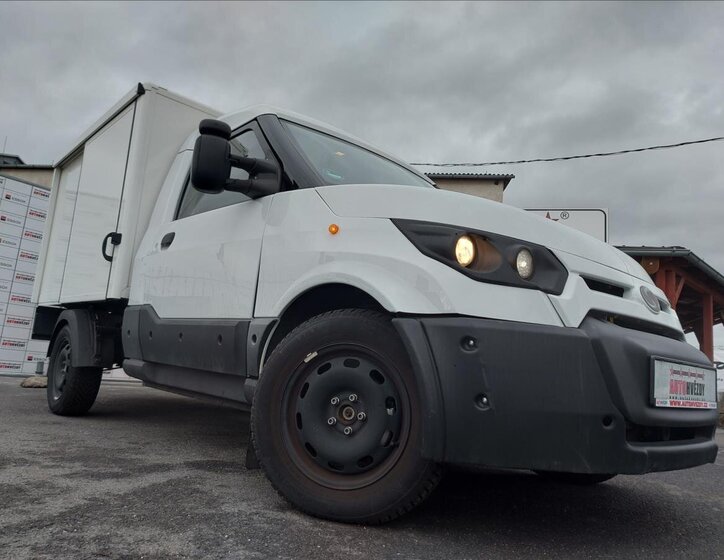 Ostatní Ostatní Skříň 0,0 48 kw