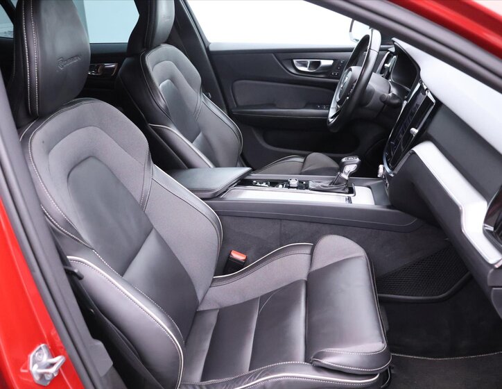 Volvo S60 Sedan 2,0 l 184 kw