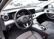 Mercedes-Benz Třídy E 22