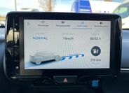 Toyota Yaris Cross 16