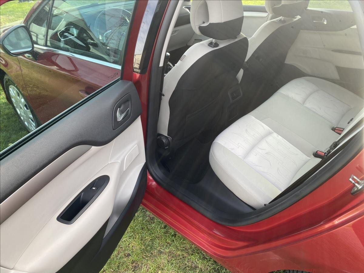 Citroën C4 Hatchback 1,6 l 88 kw