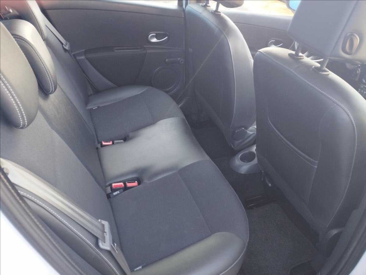 Renault Clio Hatchback 1,5 l 65 kw