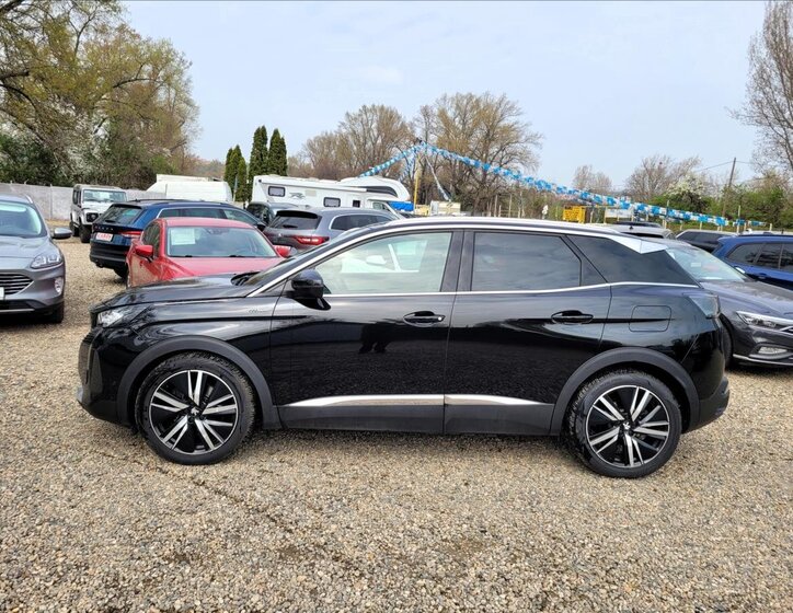 Peugeot 3008 SUV / Terénní 1,6 l 165 kw