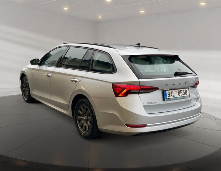 Škoda Octavia Kombi 2,0 l 85 kw